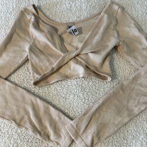 Beige Ribbed Long Sleeve Crop Top